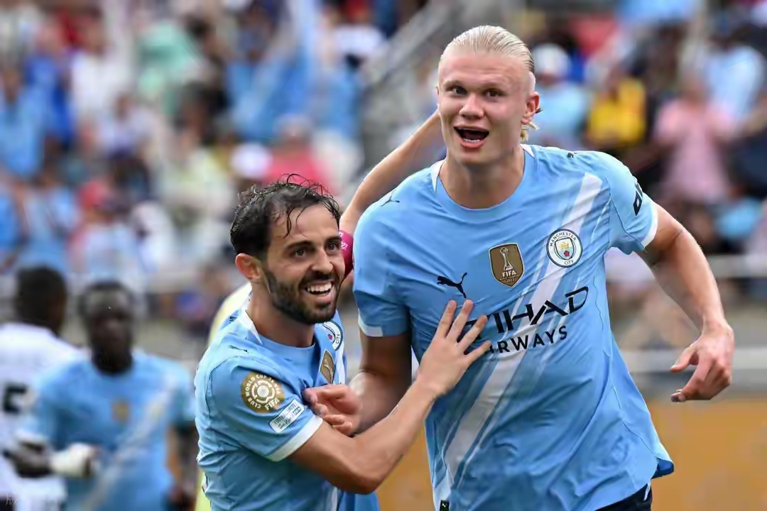 开云-曼城训练开放日，转会期队长鼓劲引欢呼，CBA季后赛在即，阵容厚度经受考验的简单介绍