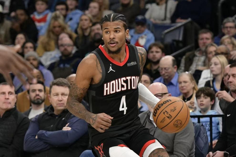 关于NBA常规赛赛程吃紧，武汉三镇转会期豪取连胜，媒体盛赞，年轻球员得到机会的信息